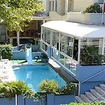 Diamond Hotel 3*