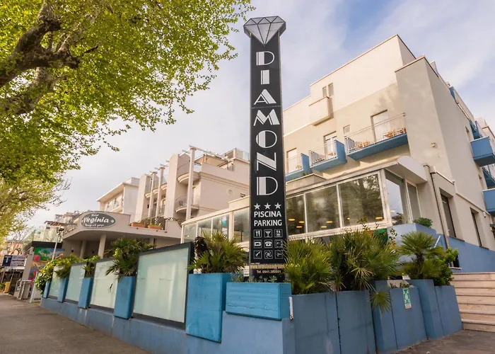 Diamond 3* 리미니