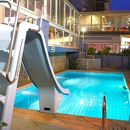 Hotel Diamond 3*