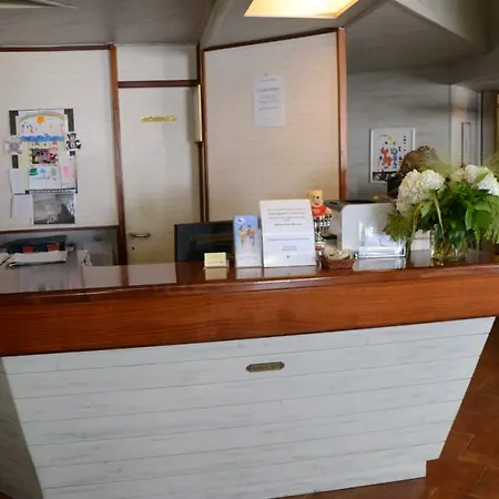 Hotell Diamond Rimini